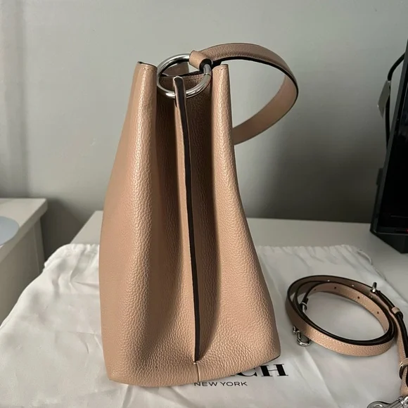 Coach Bucket Bag And Matching Wallet